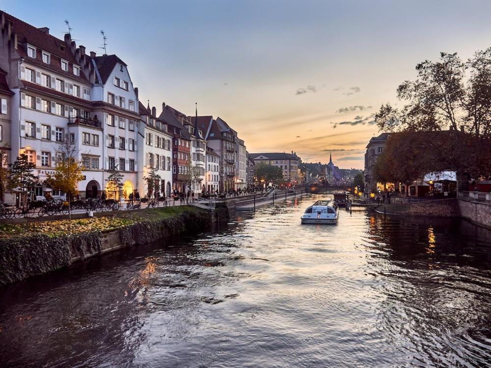 Le Strasbourgeois Illkirch-Graffenstaden Exterior foto